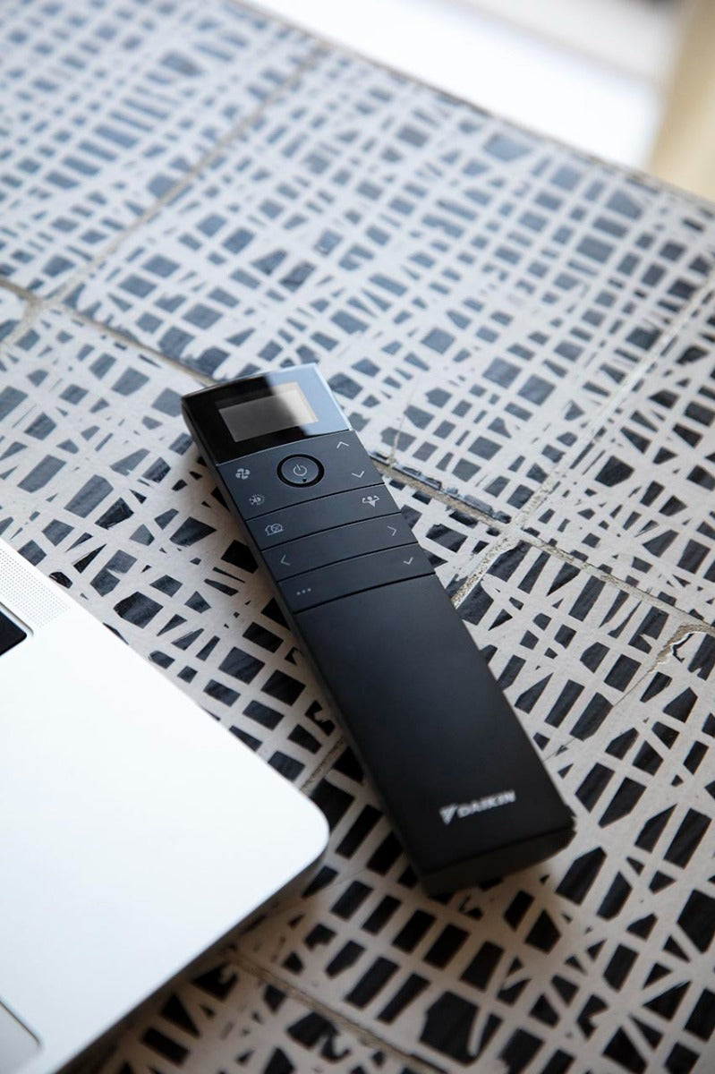 DAIKIN EMURA FTXJ-AB 4.2KW ZWART (A+++/A+++)