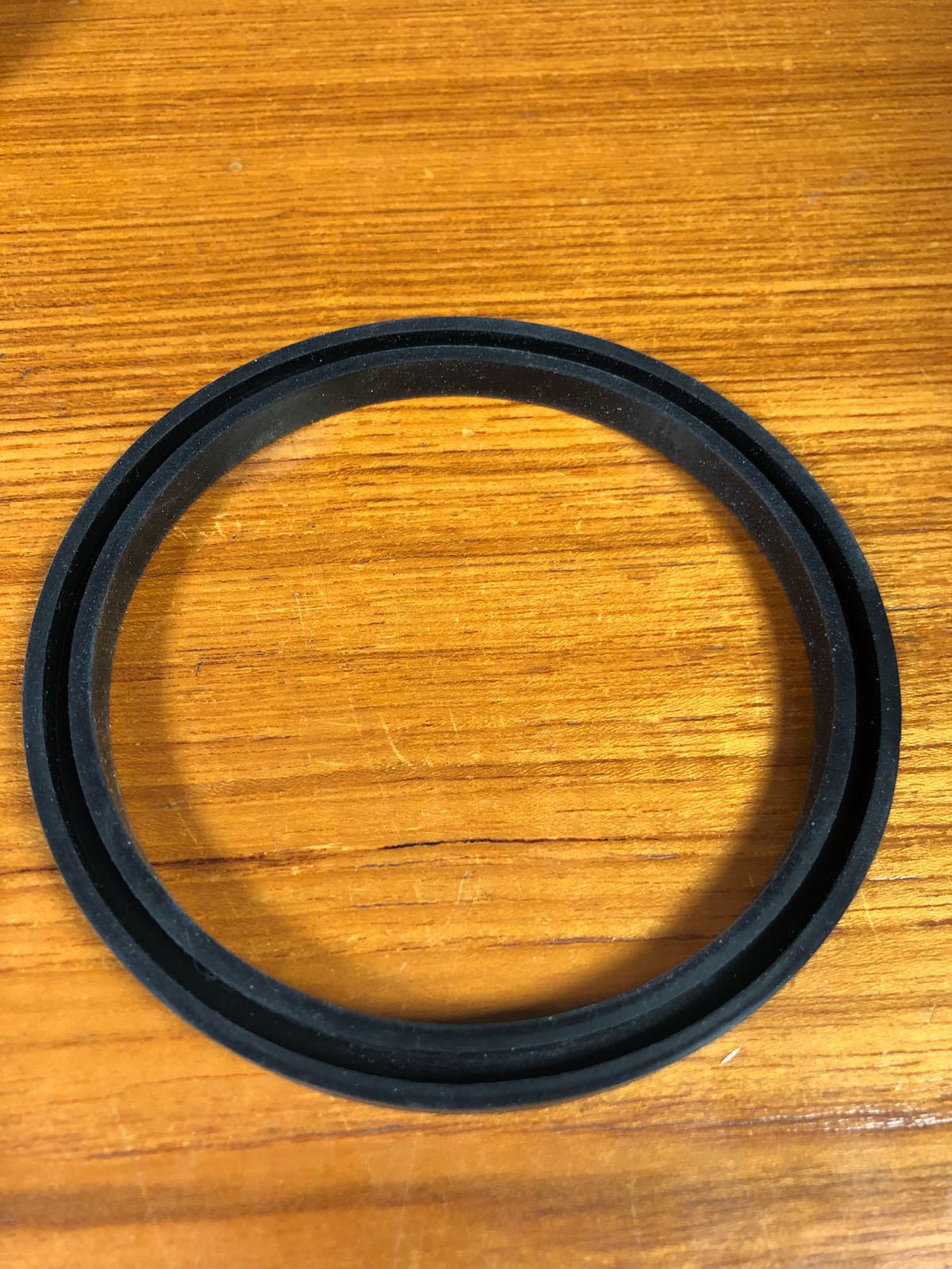 RUBBER tbv. SQUAREGLAS.