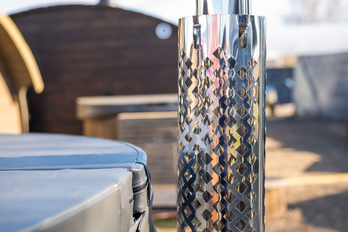 Vilnius Wooden Hot Tub for 6-8 people