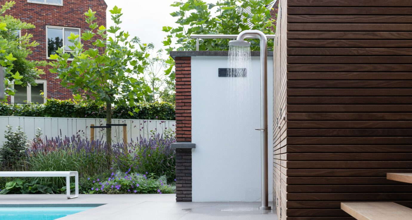 Moderne Vrijstaande Regendouche RVS 316: Luxe voor Binnen en Buiten - Fatline Douche 04