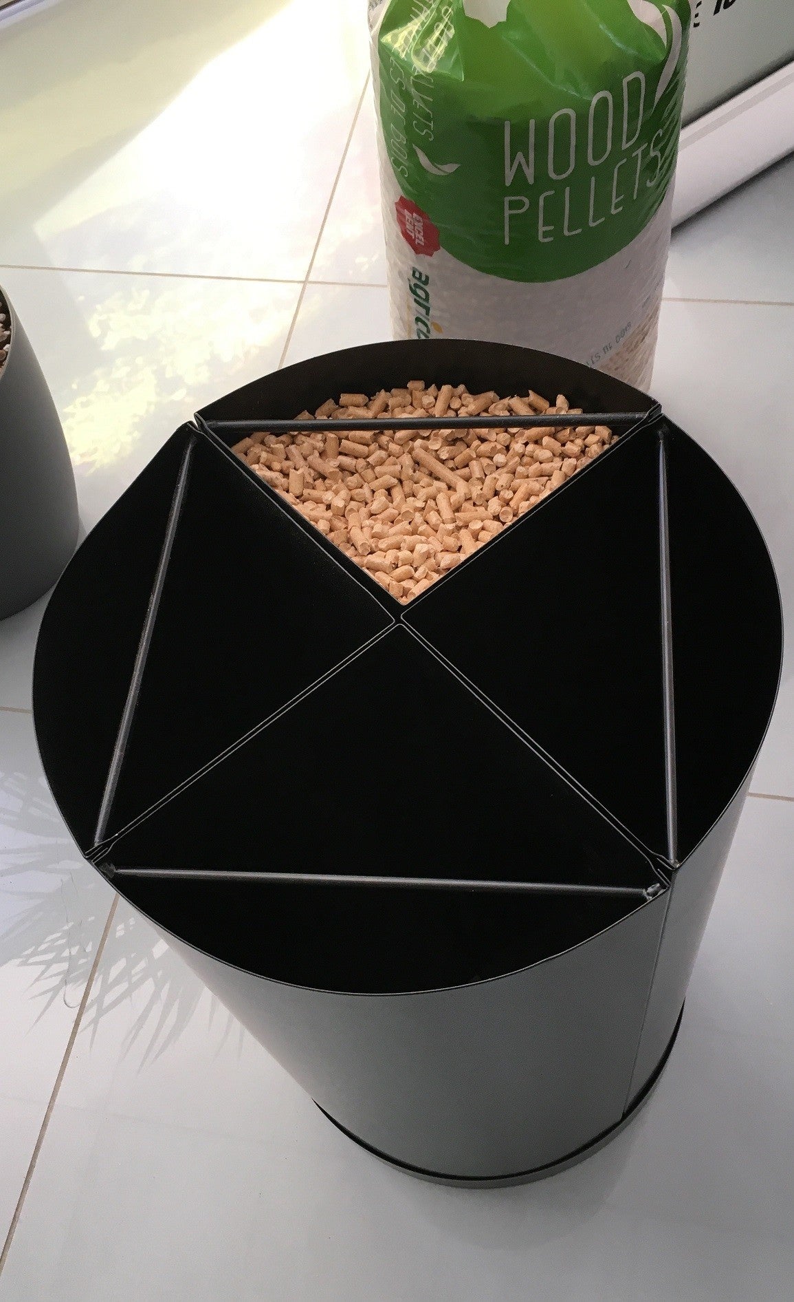 PELLETBAK 4DELEN 55x33